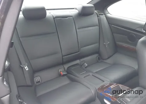 2011 BMW 335I xDrive z USA, uszkodzony, nr VIN WBAKF9C56BE619899